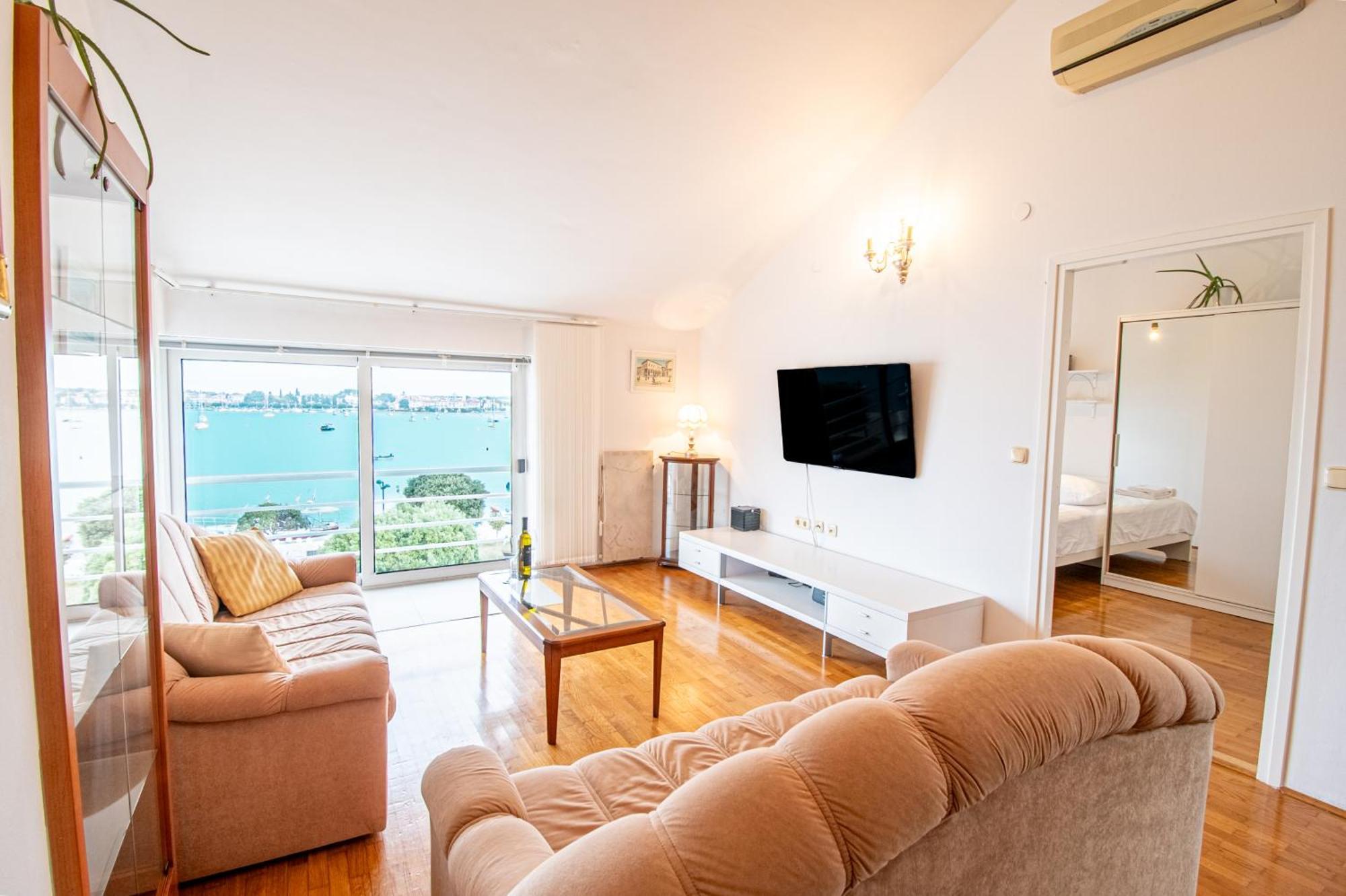 Apartment Umag Center Istria Croatia With Seaview By Rentistra ภายนอก รูปภาพ